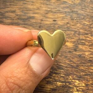 Mondo Mondo Heart Ring 💛